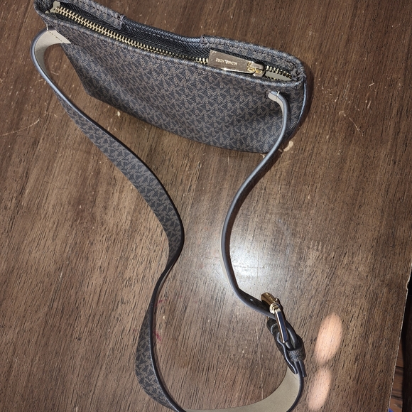 Michael Kors Brown and Black Women's Bag - Picture 5 of 6